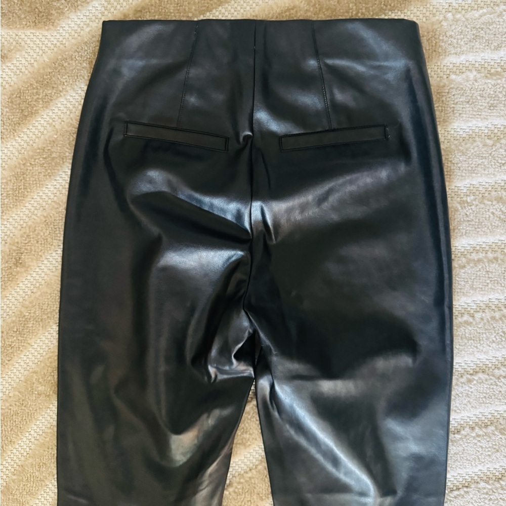 Seductive Cindy Faux Leather Cropped Flare Pants XS Black Vegan Leather Pull On - Picture 8 of 8